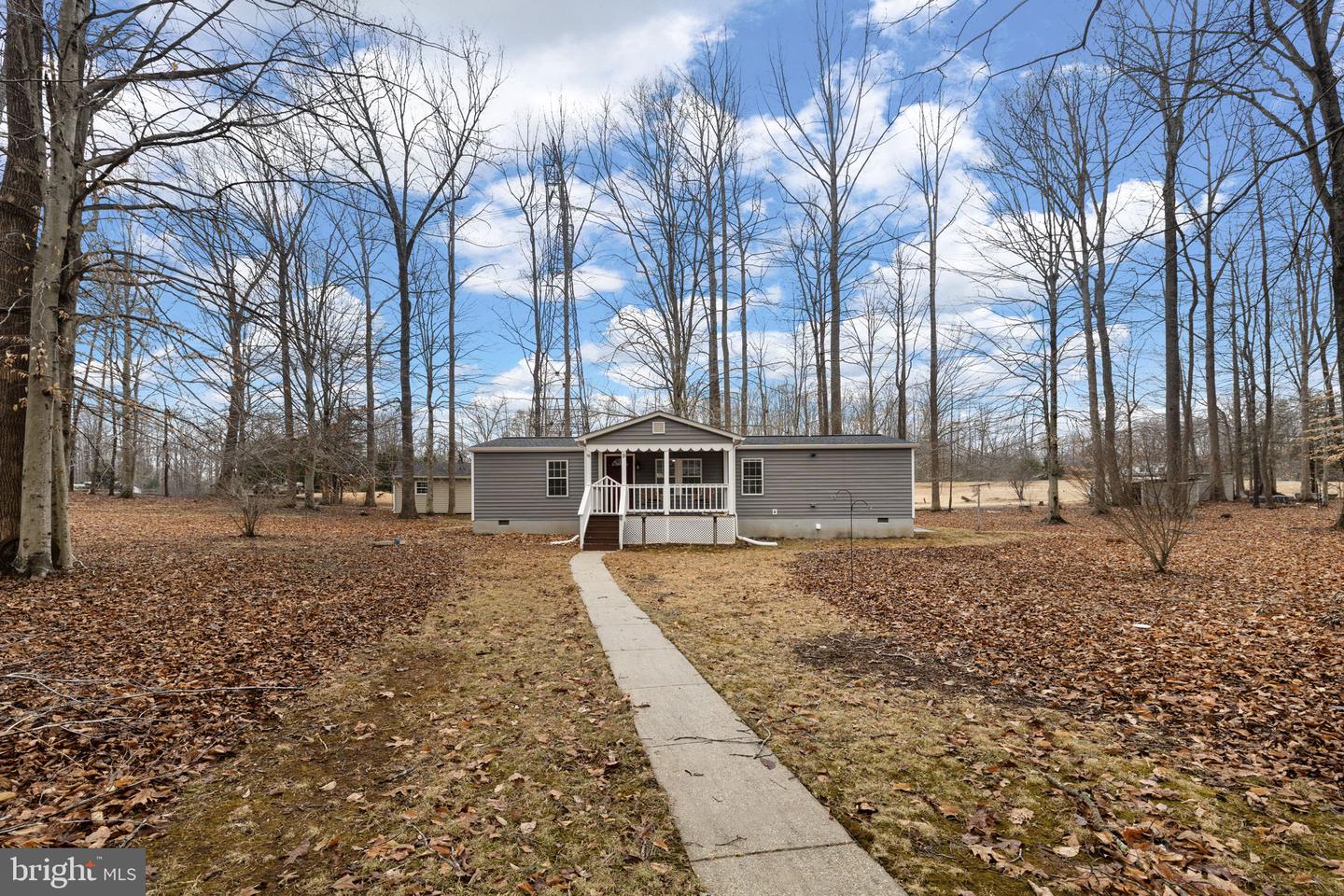 3125 DANBURY CIR, SPOTSYLVANIA, Virginia 22551, 3 Bedrooms Bedrooms, ,2 BathroomsBathrooms,Residential,For sale,3125 DANBURY CIR,VASP2039586 MLS # VASP2039586