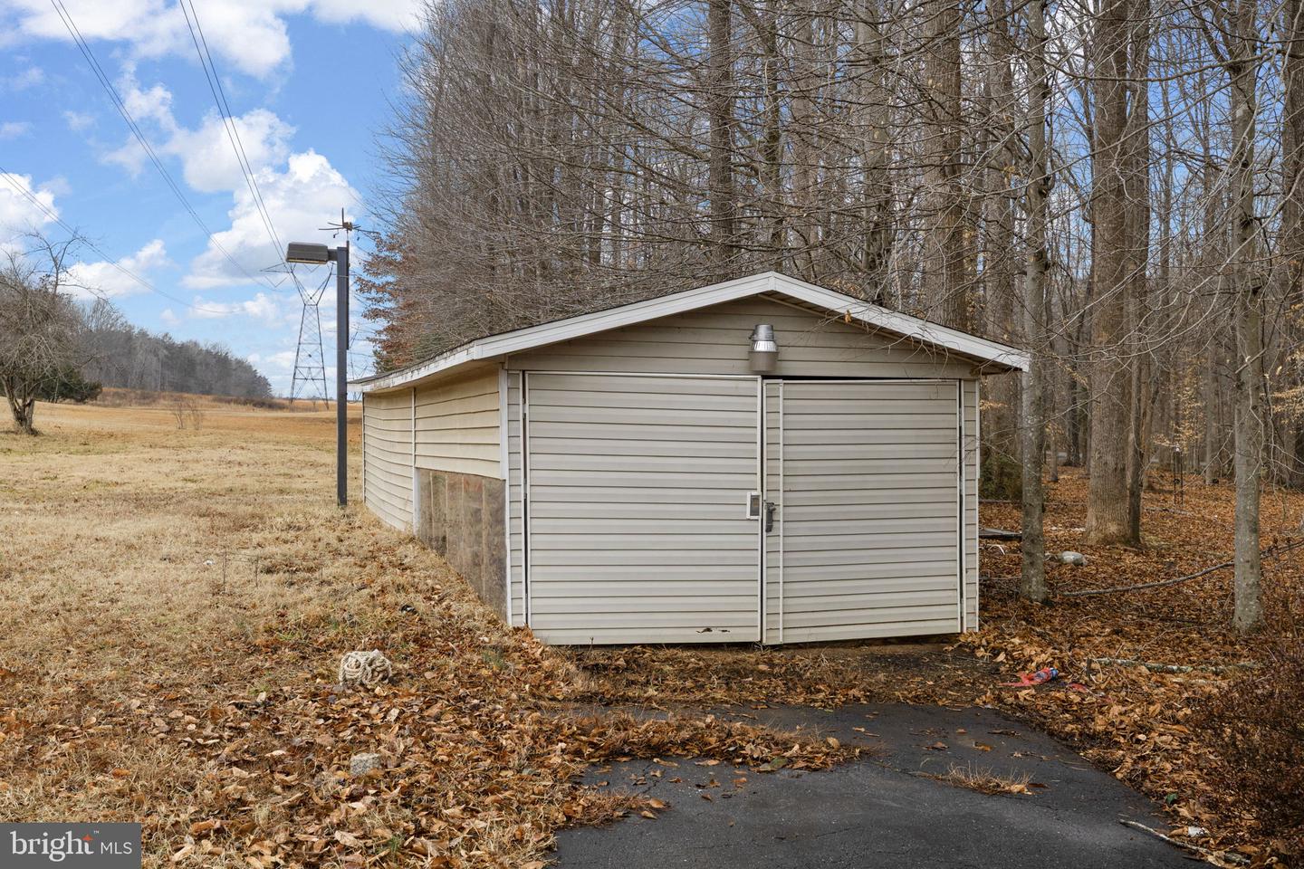 3125 DANBURY CIR, SPOTSYLVANIA, Virginia 22551, 3 Bedrooms Bedrooms, ,2 BathroomsBathrooms,Residential,For sale,3125 DANBURY CIR,VASP2039586 MLS # VASP2039586