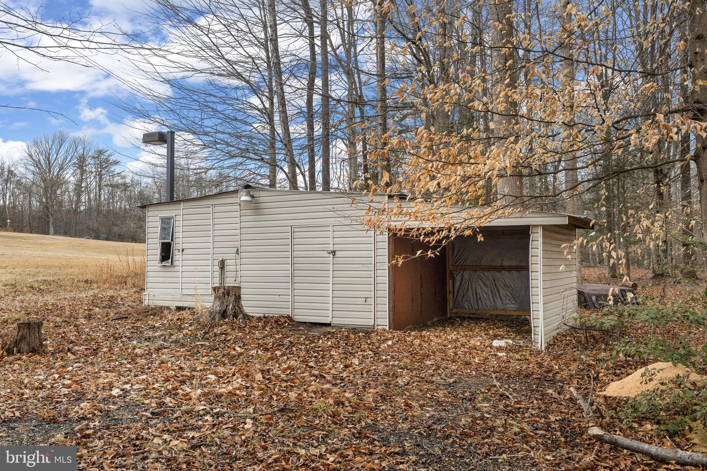 3125 DANBURY CIR, SPOTSYLVANIA, Virginia 22551, 3 Bedrooms Bedrooms, ,2 BathroomsBathrooms,Residential,For sale,3125 DANBURY CIR,VASP2039586 MLS # VASP2039586