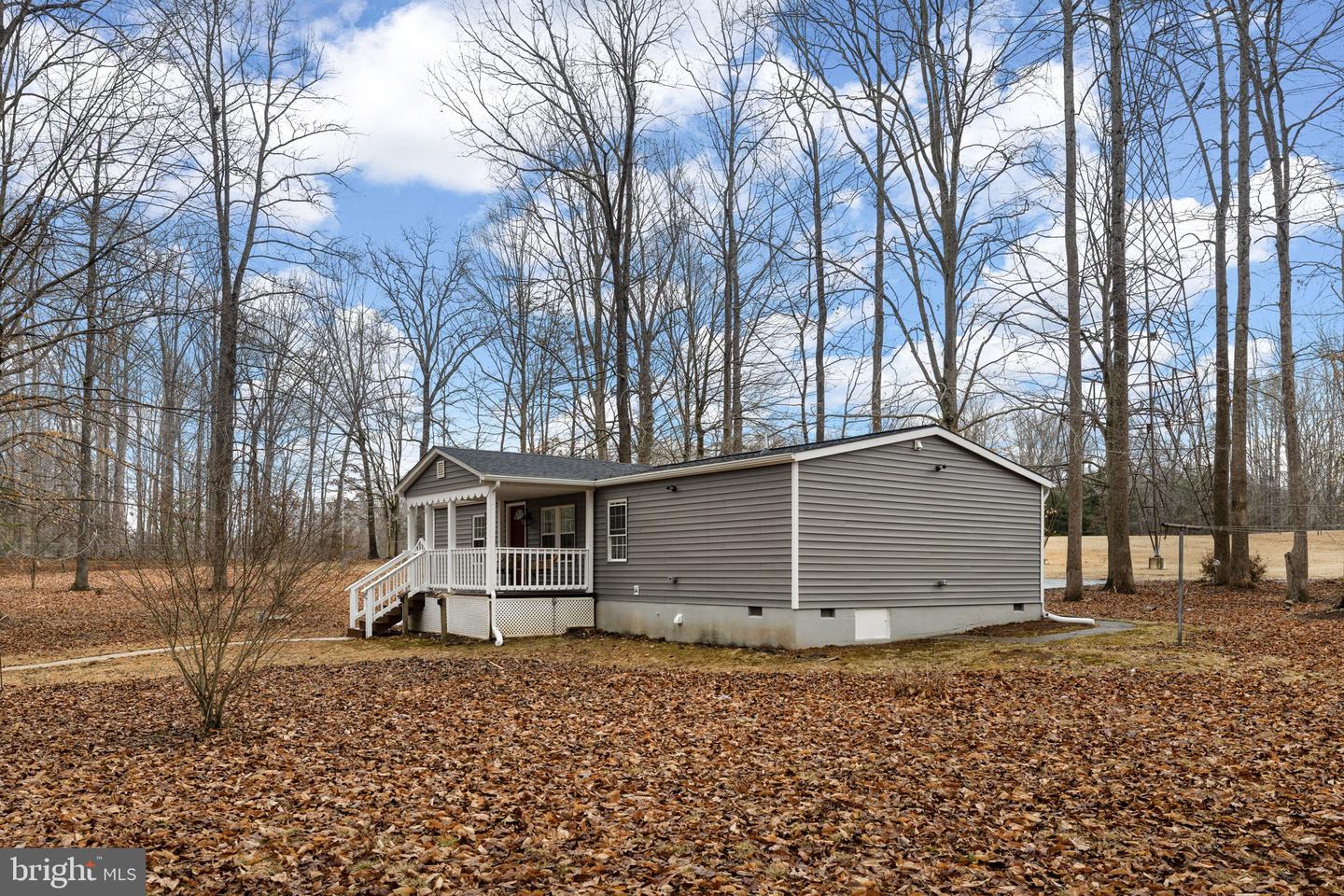 3125 DANBURY CIR, SPOTSYLVANIA, Virginia 22551, 3 Bedrooms Bedrooms, ,2 BathroomsBathrooms,Residential,For sale,3125 DANBURY CIR,VASP2039586 MLS # VASP2039586