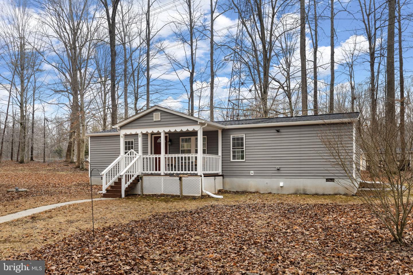 3125 DANBURY CIR, SPOTSYLVANIA, Virginia 22551, 3 Bedrooms Bedrooms, ,2 BathroomsBathrooms,Residential,For sale,3125 DANBURY CIR,VASP2039586 MLS # VASP2039586