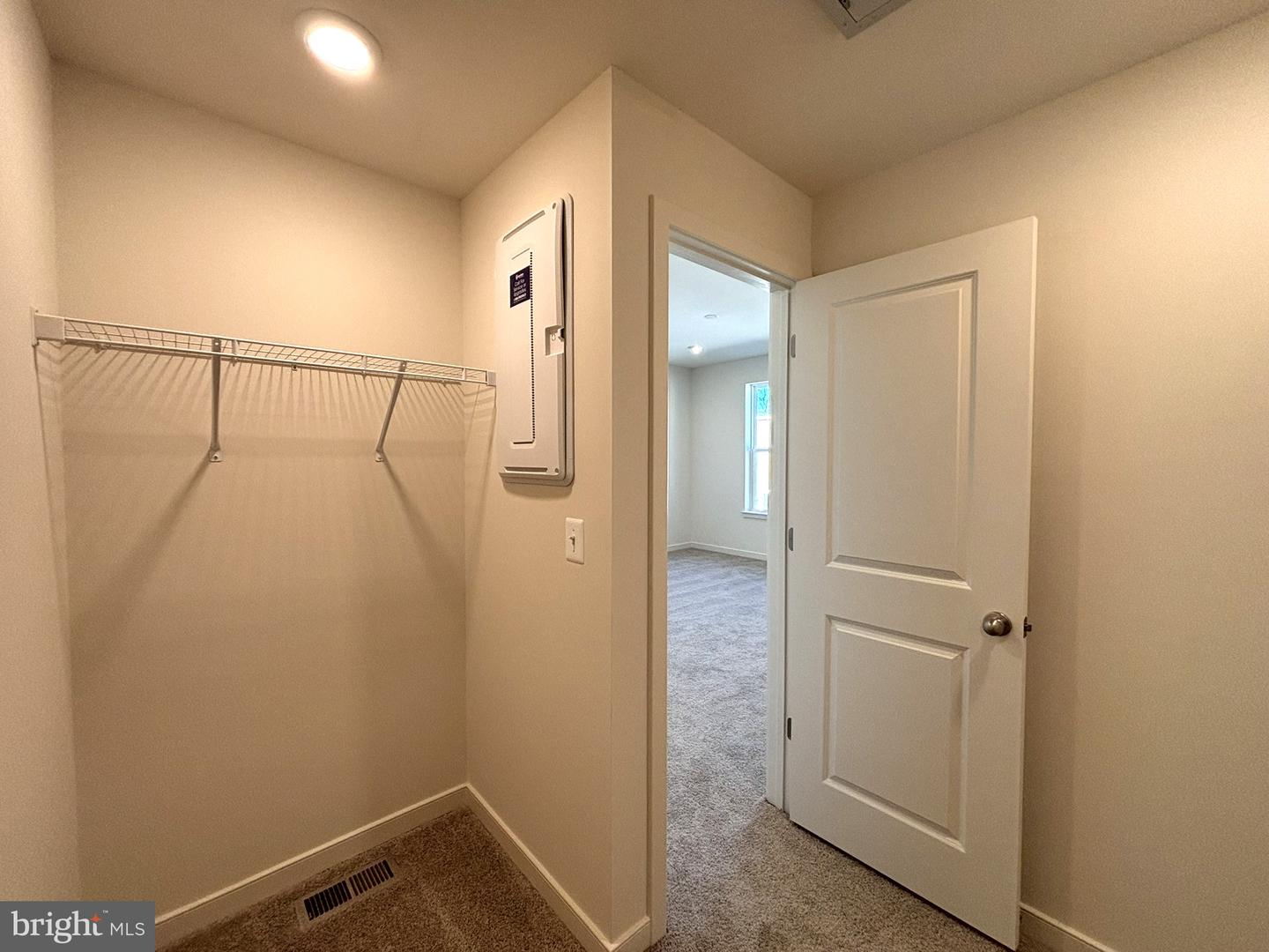 17968 ALICIA AVE, DUMFRIES, Virginia 22026, 4 Bedrooms Bedrooms, ,3 BathroomsBathrooms,Residential,For sale,17968 ALICIA AVE,VAPW2113320 MLS # VAPW2113320