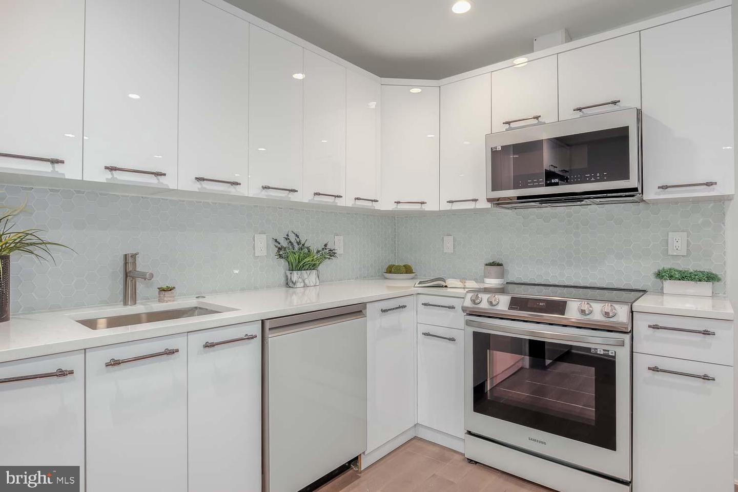 4328 GEORGIA AVE NW #B01, WASHINGTON, District Of Columbia 20011, 2 Bedrooms Bedrooms, ,2 BathroomsBathrooms,Residential,For sale,4328 GEORGIA AVE NW #B01,DCDC2247926 MLS # DCDC2247926