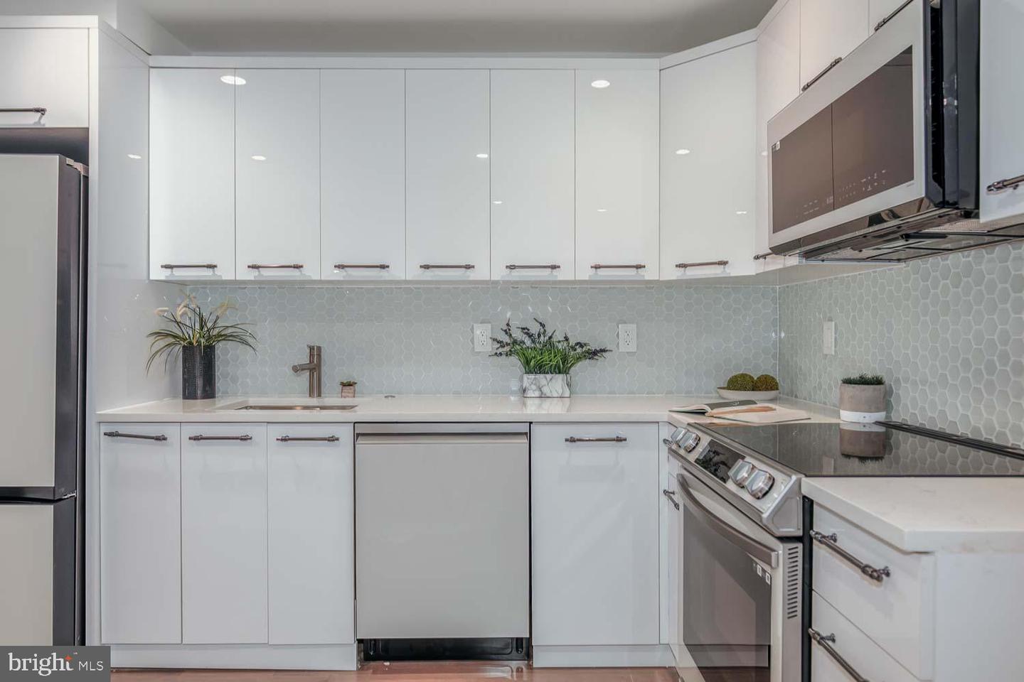 4328 GEORGIA AVE NW #B01, WASHINGTON, District Of Columbia 20011, 2 Bedrooms Bedrooms, ,2 BathroomsBathrooms,Residential,For sale,4328 GEORGIA AVE NW #B01,DCDC2247926 MLS # DCDC2247926