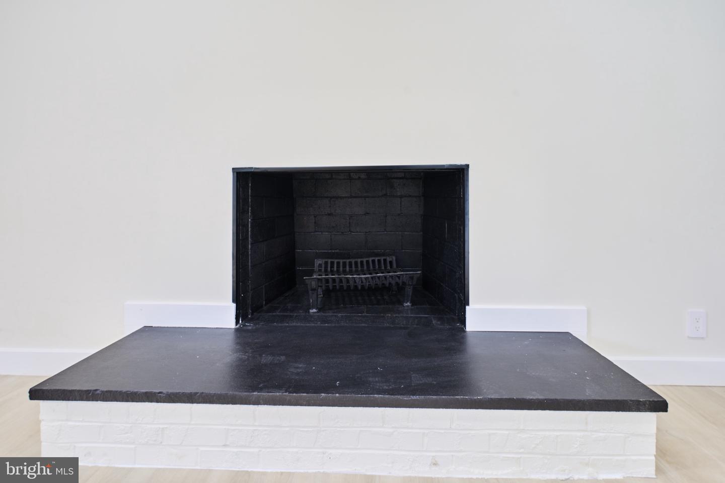 1904 LAMSON PL, MCLEAN, Virginia 22101, 6 Bedrooms Bedrooms, ,3 BathroomsBathrooms,Residential,For sale,1904 LAMSON PL,VAFX2292902 MLS # VAFX2292902 1904 LAMSON PL, MCLEAN, Virginia 22101, 6 Bedrooms Bedrooms, ,3 BathroomsBathrooms,Residential,For sale,1904 LAMSON PL,VAFX2292902 MLS # VAFX2292902