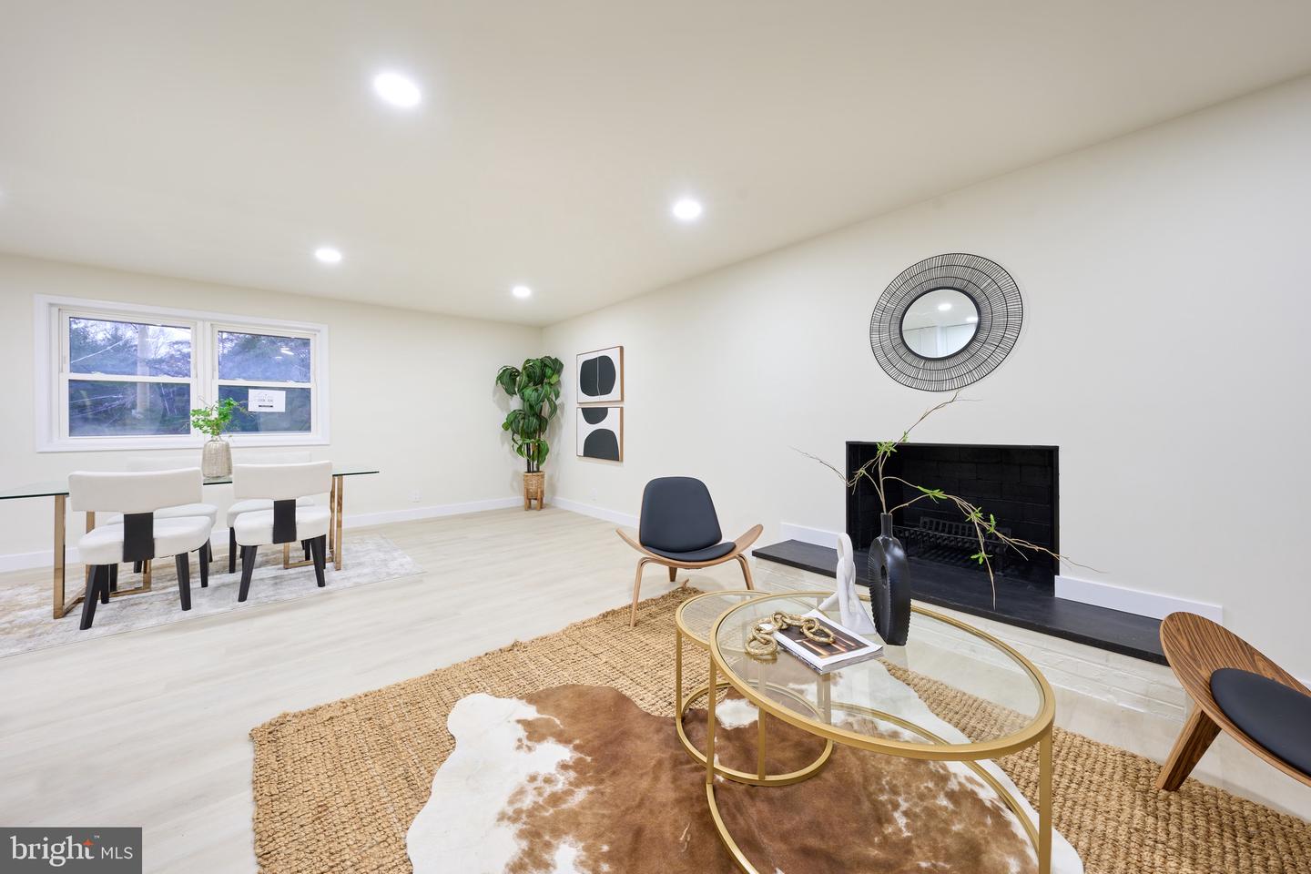 1904 LAMSON PL, MCLEAN, Virginia 22101, 6 Bedrooms Bedrooms, ,3 BathroomsBathrooms,Residential,For sale,1904 LAMSON PL,VAFX2292902 MLS # VAFX2292902 1904 LAMSON PL, MCLEAN, Virginia 22101, 6 Bedrooms Bedrooms, ,3 BathroomsBathrooms,Residential,For sale,1904 LAMSON PL,VAFX2292902 MLS # VAFX2292902