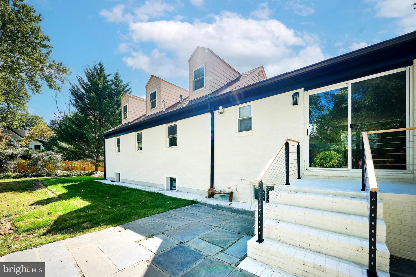 1904 LAMSON PL, MCLEAN, Virginia 22101, 6 Bedrooms Bedrooms, ,3 BathroomsBathrooms,Residential,For sale,1904 LAMSON PL,VAFX2292902 MLS # VAFX2292902 1904 LAMSON PL, MCLEAN, Virginia 22101, 6 Bedrooms Bedrooms, ,3 BathroomsBathrooms,Residential,For sale,1904 LAMSON PL,VAFX2292902 MLS # VAFX2292902