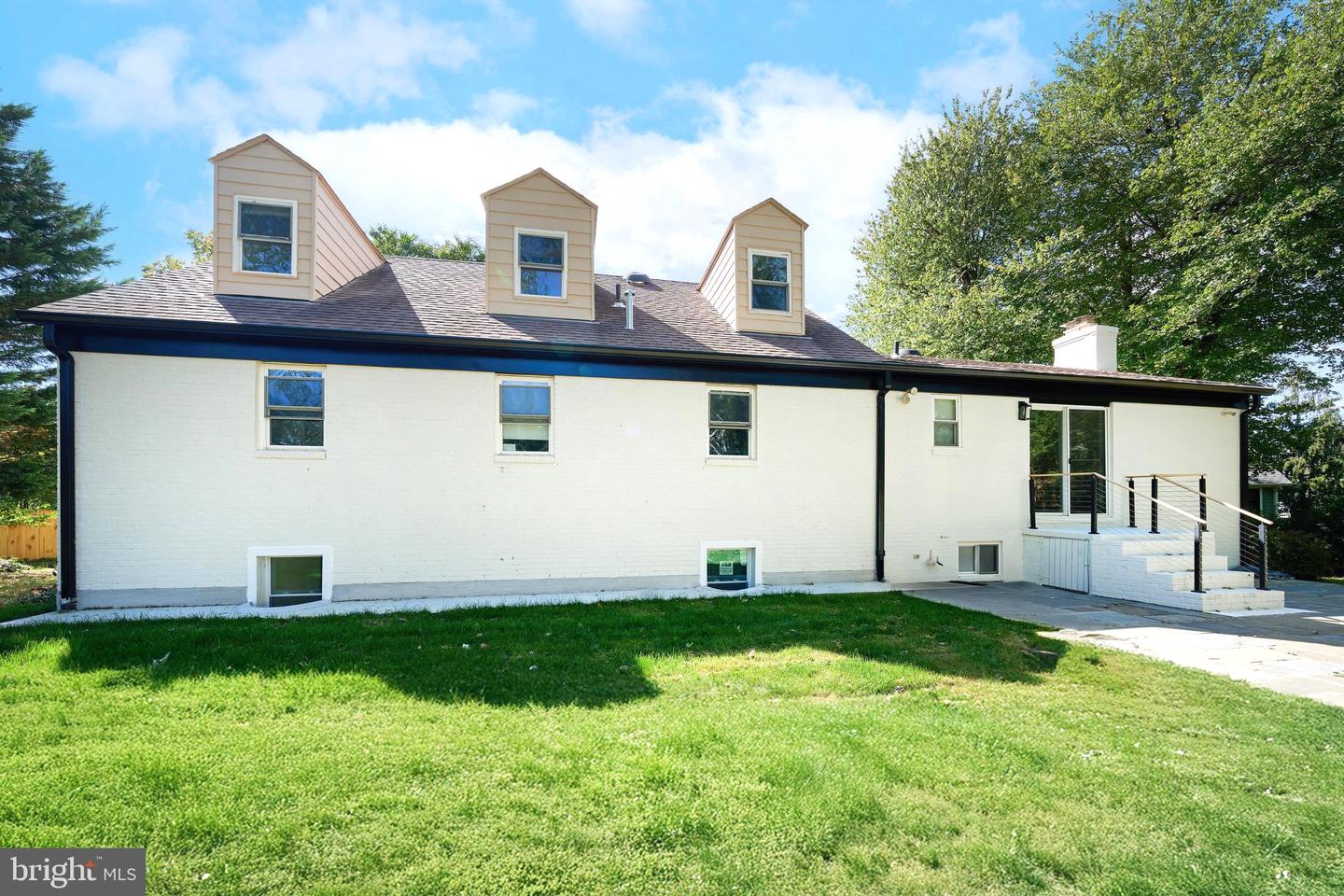 1904 LAMSON PL, MCLEAN, Virginia 22101, 6 Bedrooms Bedrooms, ,3 BathroomsBathrooms,Residential,For sale,1904 LAMSON PL,VAFX2292902 MLS # VAFX2292902 1904 LAMSON PL, MCLEAN, Virginia 22101, 6 Bedrooms Bedrooms, ,3 BathroomsBathrooms,Residential,For sale,1904 LAMSON PL,VAFX2292902 MLS # VAFX2292902