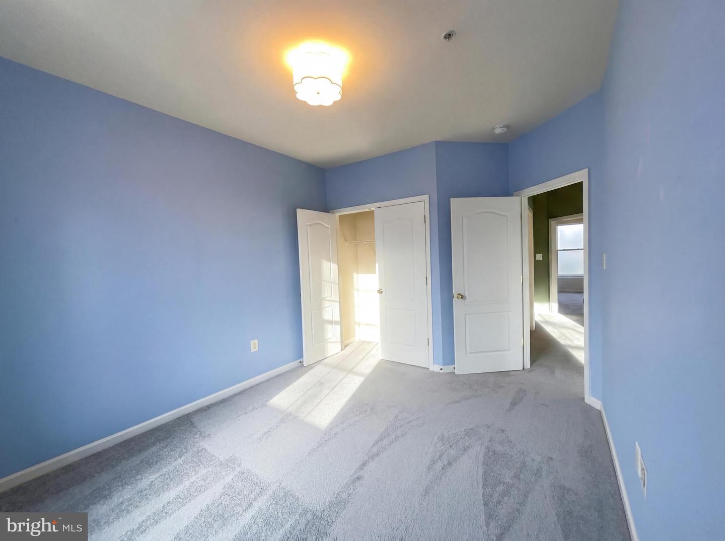 4177-B LOCHLEVEN TRL #1501B, FAIRFAX, Virginia 22030, 3 Bedrooms Bedrooms, ,2 BathroomsBathrooms,Residential,For sale,4177-B LOCHLEVEN TRL #1501B,VAFX2292906 MLS # VAFX2292906