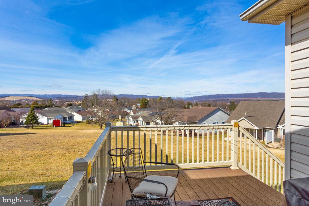 294 RIDGEWOOD AVE, BROADWAY, Virginia 22815, 4 Bedrooms Bedrooms, ,3 BathroomsBathrooms,Residential,For sale,294 RIDGEWOOD AVE,VARO2002862 MLS # VARO2002862