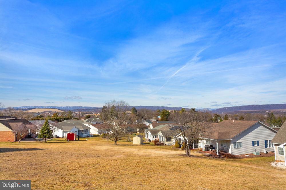 294 RIDGEWOOD AVE, BROADWAY, Virginia 22815, 4 Bedrooms Bedrooms, ,3 BathroomsBathrooms,Residential,For sale,294 RIDGEWOOD AVE,VARO2002862 MLS # VARO2002862