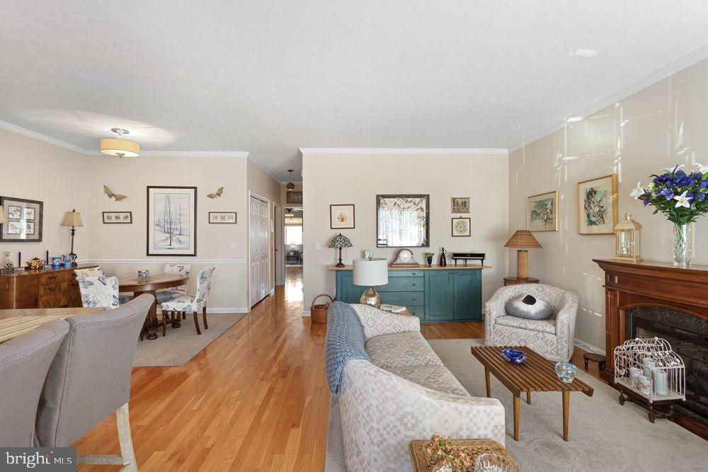 294 RIDGEWOOD AVE, BROADWAY, Virginia 22815, 4 Bedrooms Bedrooms, ,3 BathroomsBathrooms,Residential,For sale,294 RIDGEWOOD AVE,VARO2002862 MLS # VARO2002862