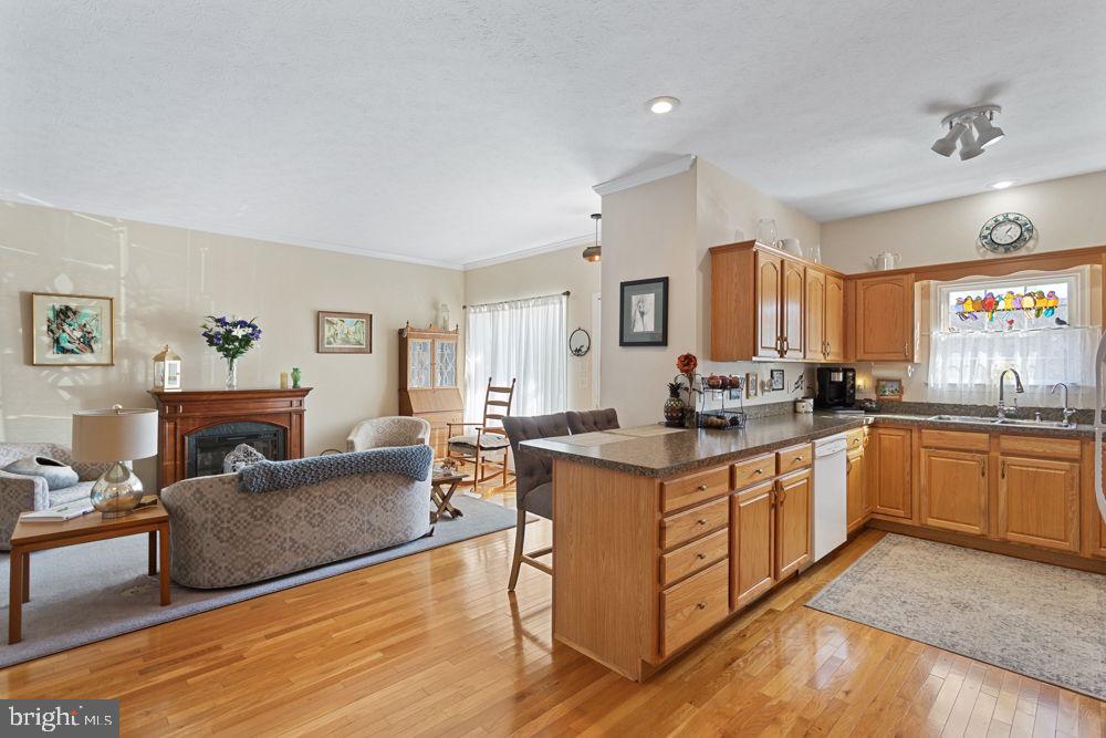 294 RIDGEWOOD AVE, BROADWAY, Virginia 22815, 4 Bedrooms Bedrooms, ,3 BathroomsBathrooms,Residential,For sale,294 RIDGEWOOD AVE,VARO2002862 MLS # VARO2002862