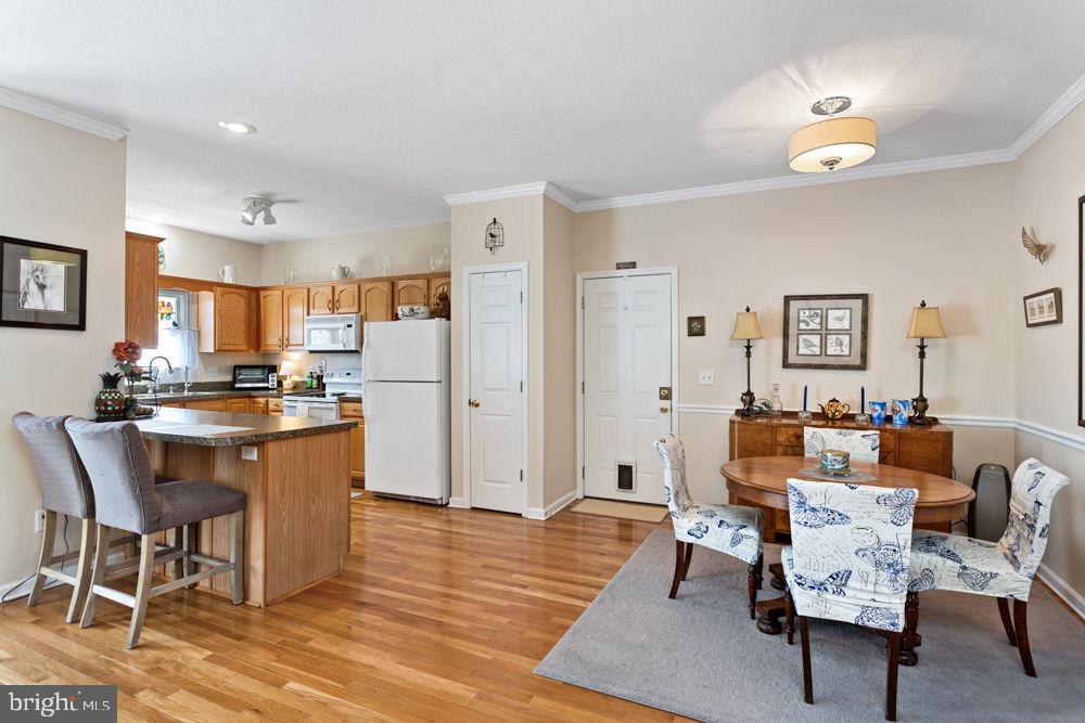 294 RIDGEWOOD AVE, BROADWAY, Virginia 22815, 4 Bedrooms Bedrooms, ,3 BathroomsBathrooms,Residential,For sale,294 RIDGEWOOD AVE,VARO2002862 MLS # VARO2002862