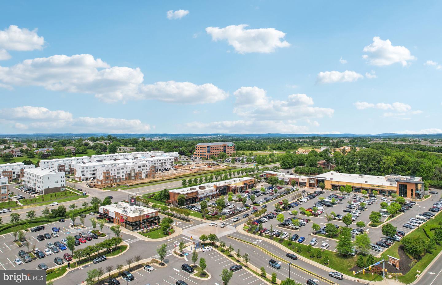 20018 CORAL WIND TER, ASHBURN, Virginia 20147, 3 Bedrooms Bedrooms, ,2 BathroomsBathrooms,Residential,For sale,20018 CORAL WIND TER,VALO2116796 MLS # VALO2116796