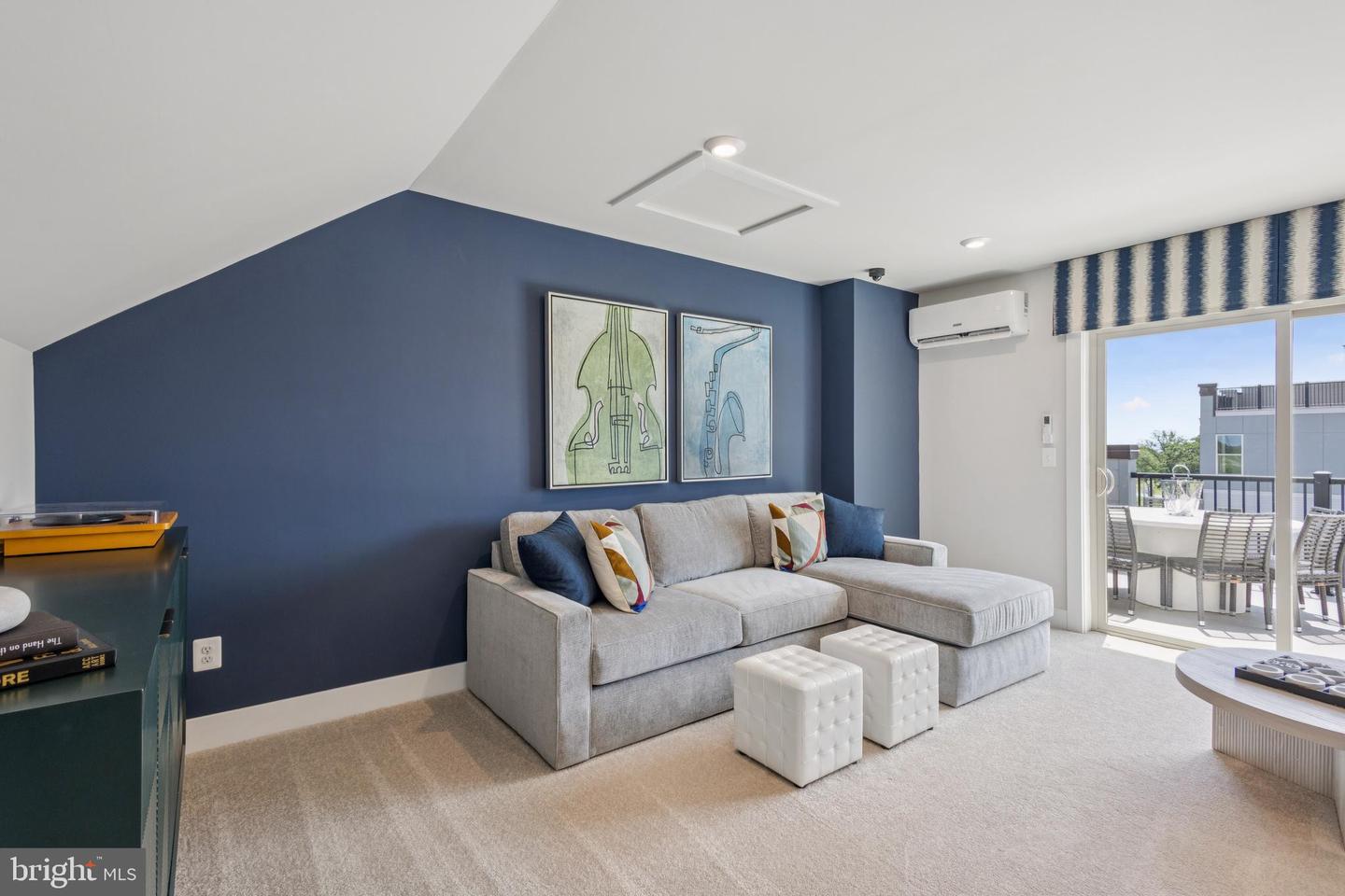 11230 EINSTEIN ST, MANASSAS, Virginia 20109, 3 Bedrooms Bedrooms, ,2 BathroomsBathrooms,Residential,For sale,11230 EINSTEIN ST,VAPW2113328 MLS # VAPW2113328