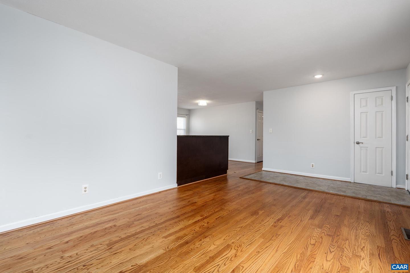 5550 JAMESTOWN RD, CROZET, Virginia 22932, 3 Bedrooms Bedrooms, ,2 BathroomsBathrooms,Residential,For sale,5550 JAMESTOWN RD,673704 MLS # 673704