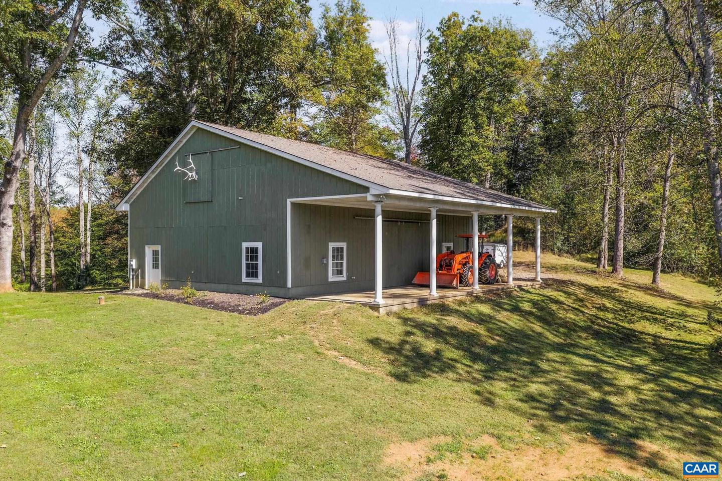 5498 WYANT LN, CHARLOTTESVILLE, Virginia 22903, 4 Bedrooms Bedrooms, ,3 BathroomsBathrooms,Residential,For sale,5498 WYANT LN,673705 MLS # 673705