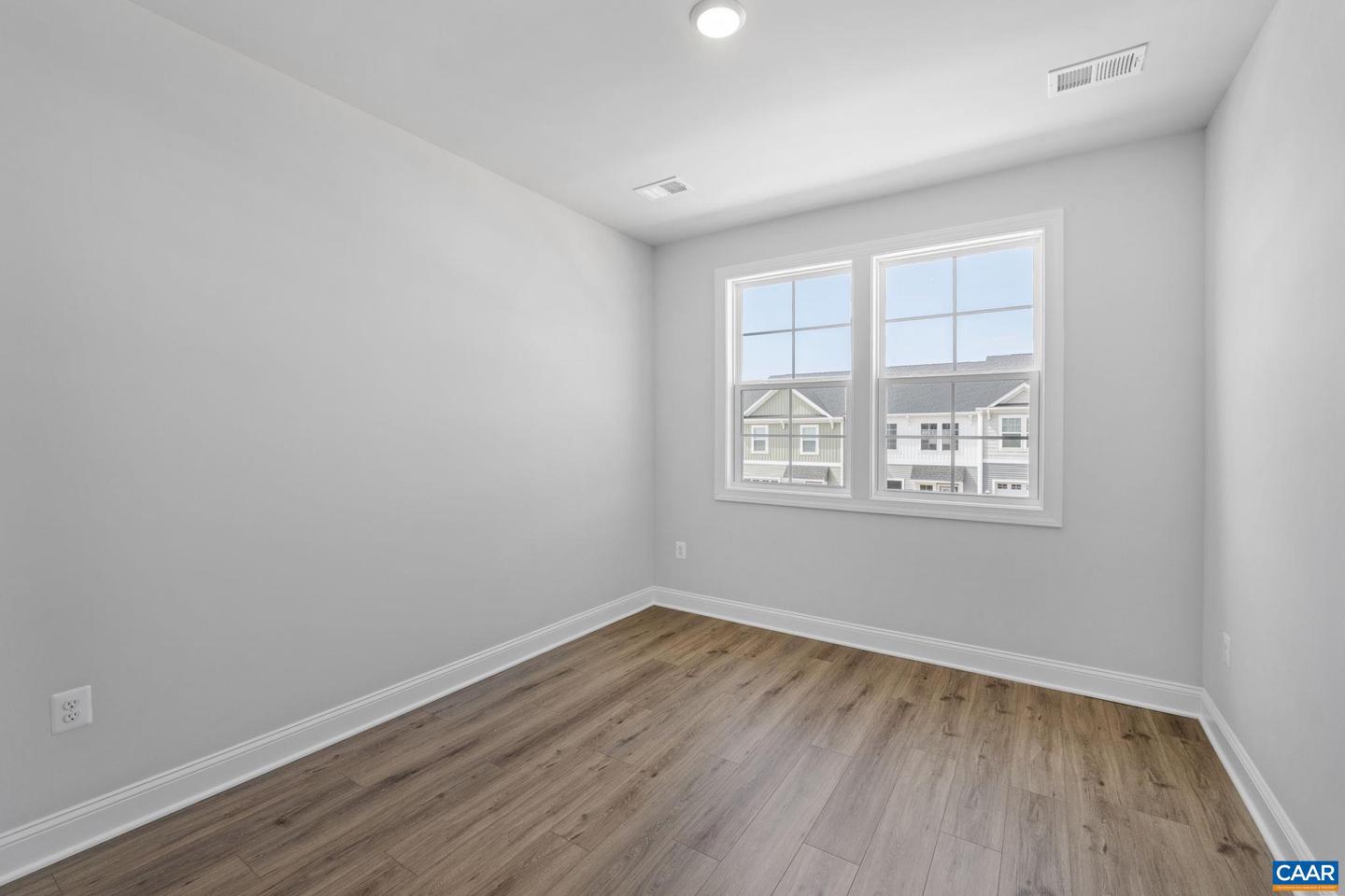 85 SPRINGDALE RD, WAYNESBORO, Virginia 22980, 3 Bedrooms Bedrooms, ,2 BathroomsBathrooms,Residential,For sale,85 SPRINGDALE RD,673709 MLS # 673709