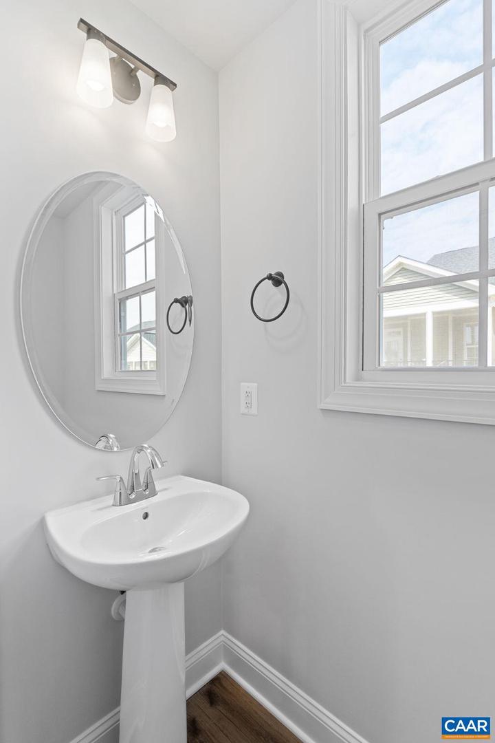 85 SPRINGDALE RD, WAYNESBORO, Virginia 22980, 3 Bedrooms Bedrooms, ,2 BathroomsBathrooms,Residential,For sale,85 SPRINGDALE RD,673709 MLS # 673709