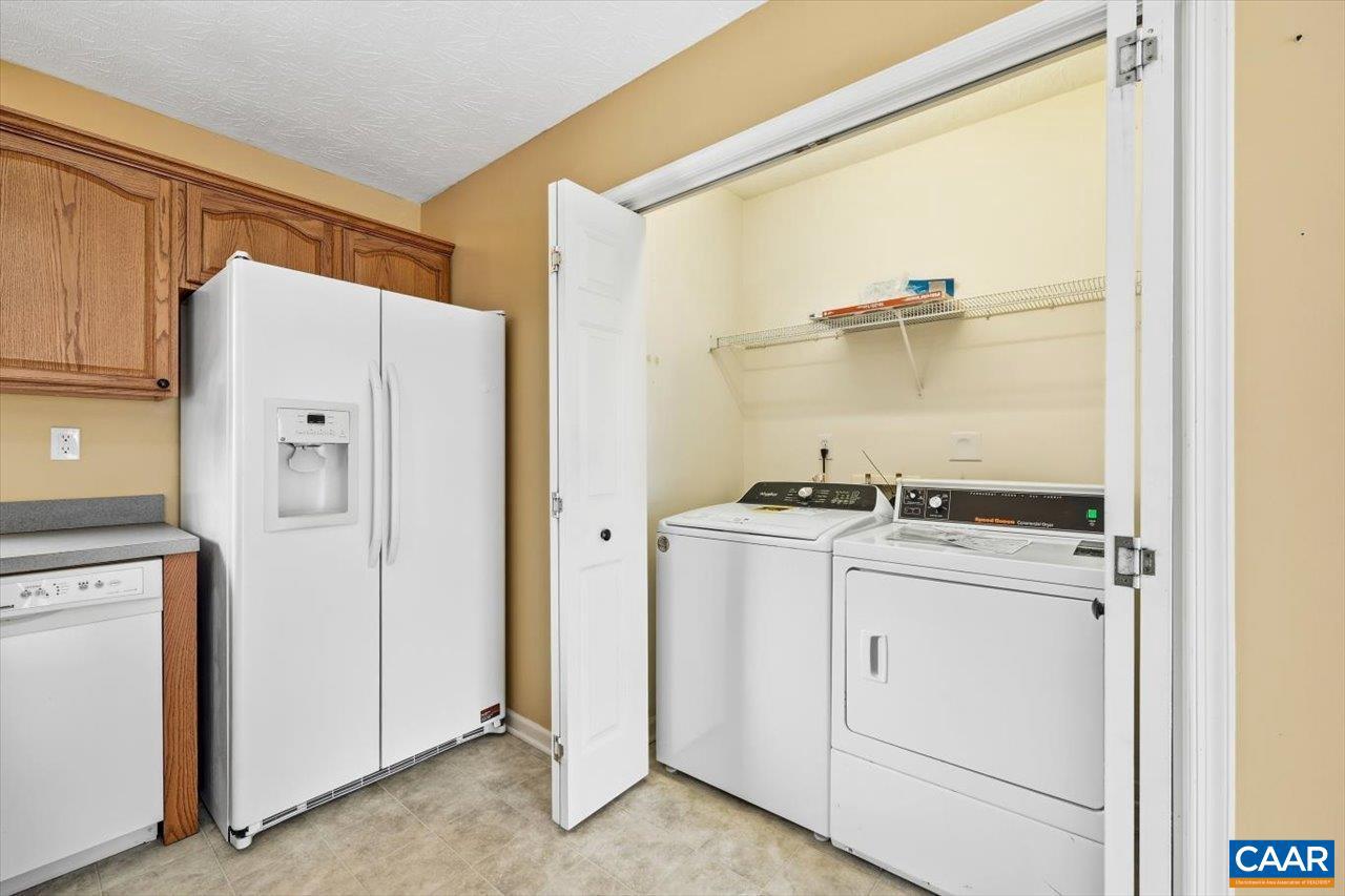 212 INGLECRESS RD, WAYNESBORO, Virginia 22980, 3 Bedrooms Bedrooms, ,2 BathroomsBathrooms,Residential,For sale,212 INGLECRESS RD,673714 MLS # 673714