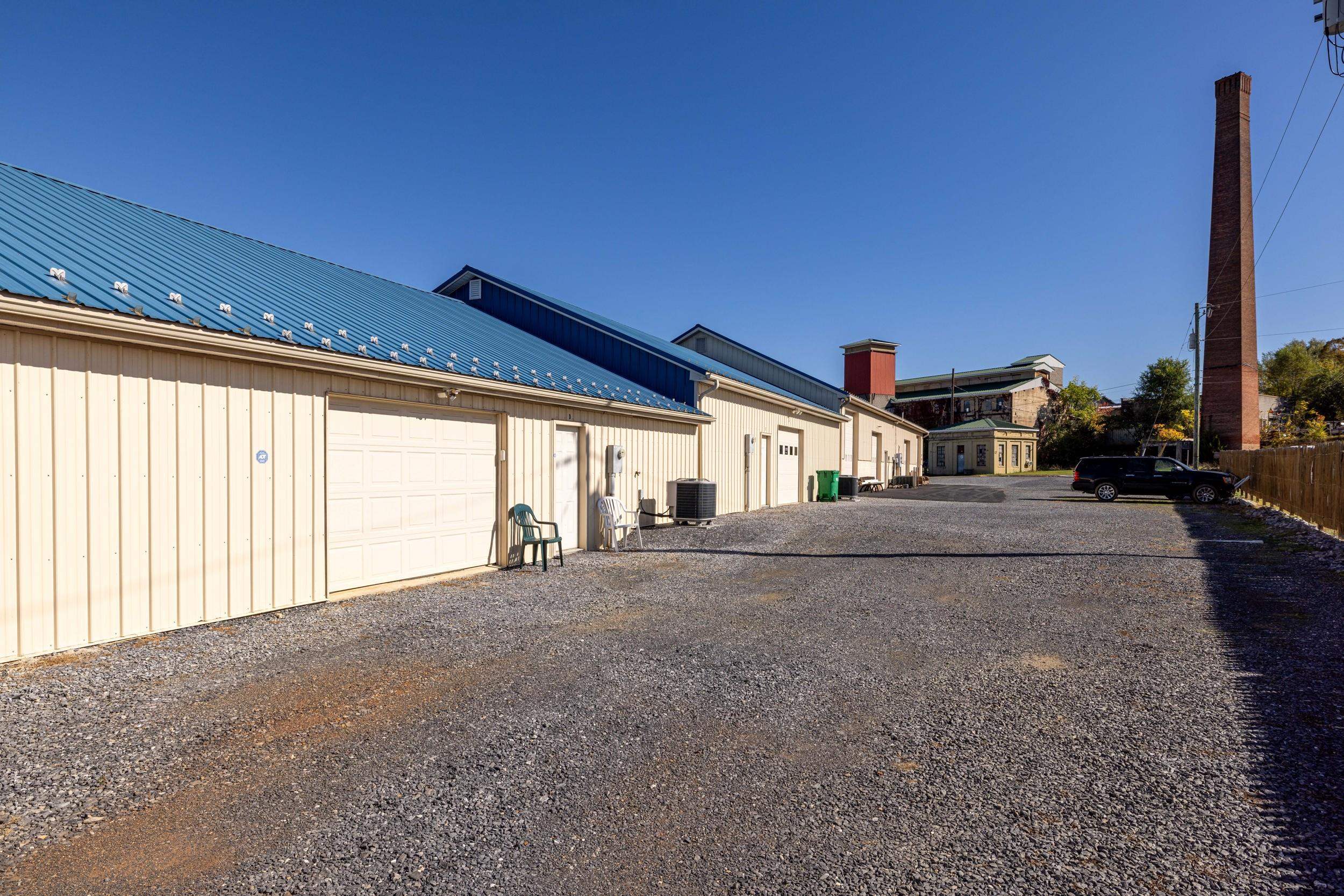 211 TANNERY RD, LURAY, Virginia 22835, ,Commercial,211 TANNERY RD,673717 MLS # 673717