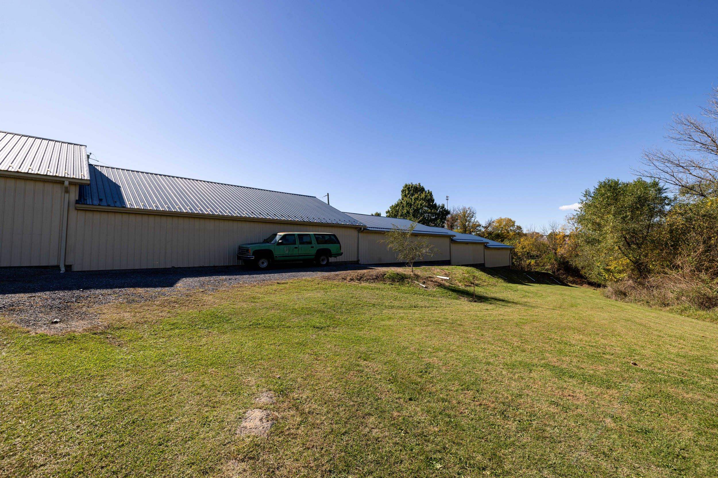 211 TANNERY RD, LURAY, Virginia 22835, ,Commercial,211 TANNERY RD,673717 MLS # 673717