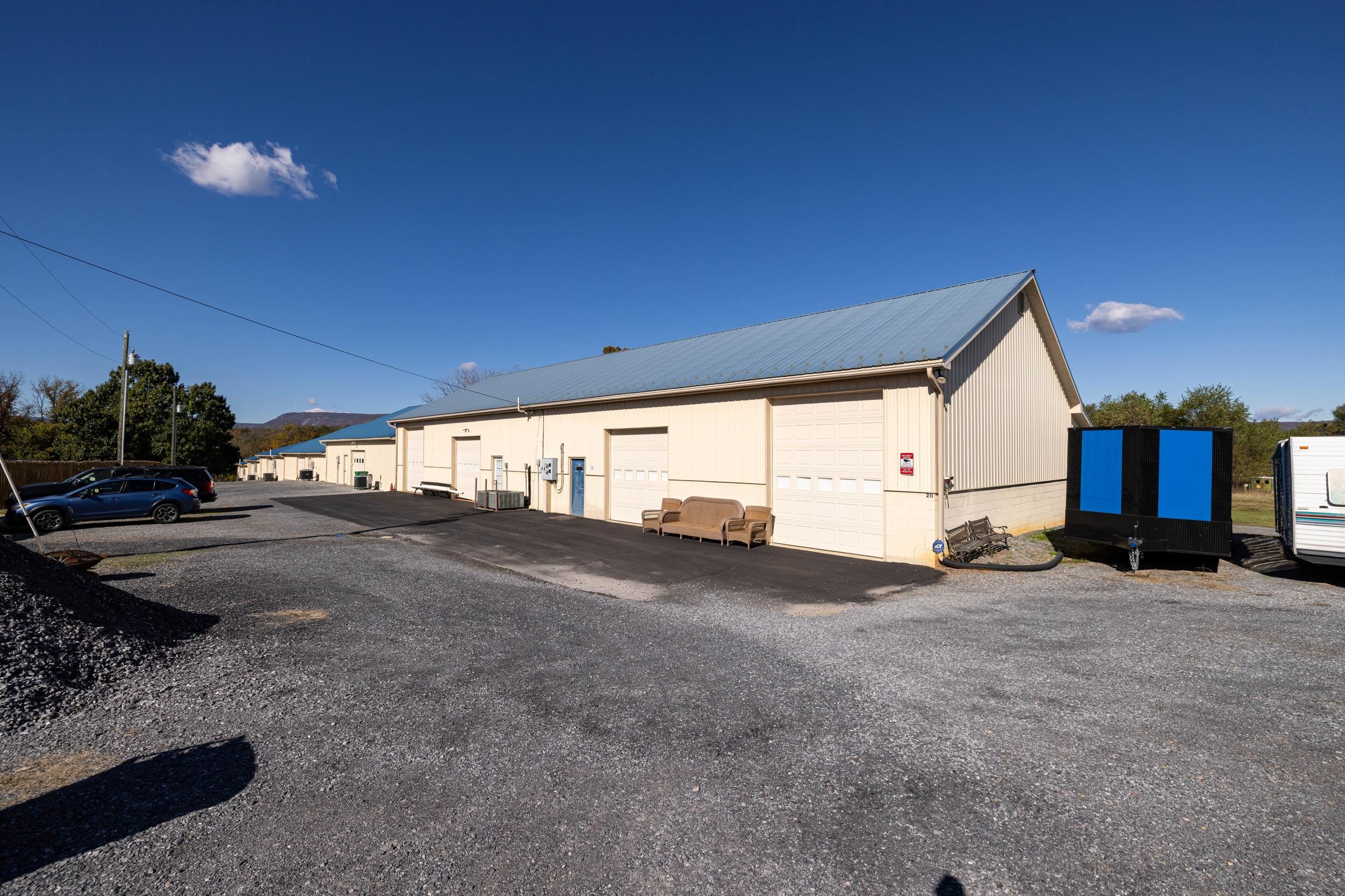 211 TANNERY RD, LURAY, Virginia 22835, ,Commercial,211 TANNERY RD,673717 MLS # 673717