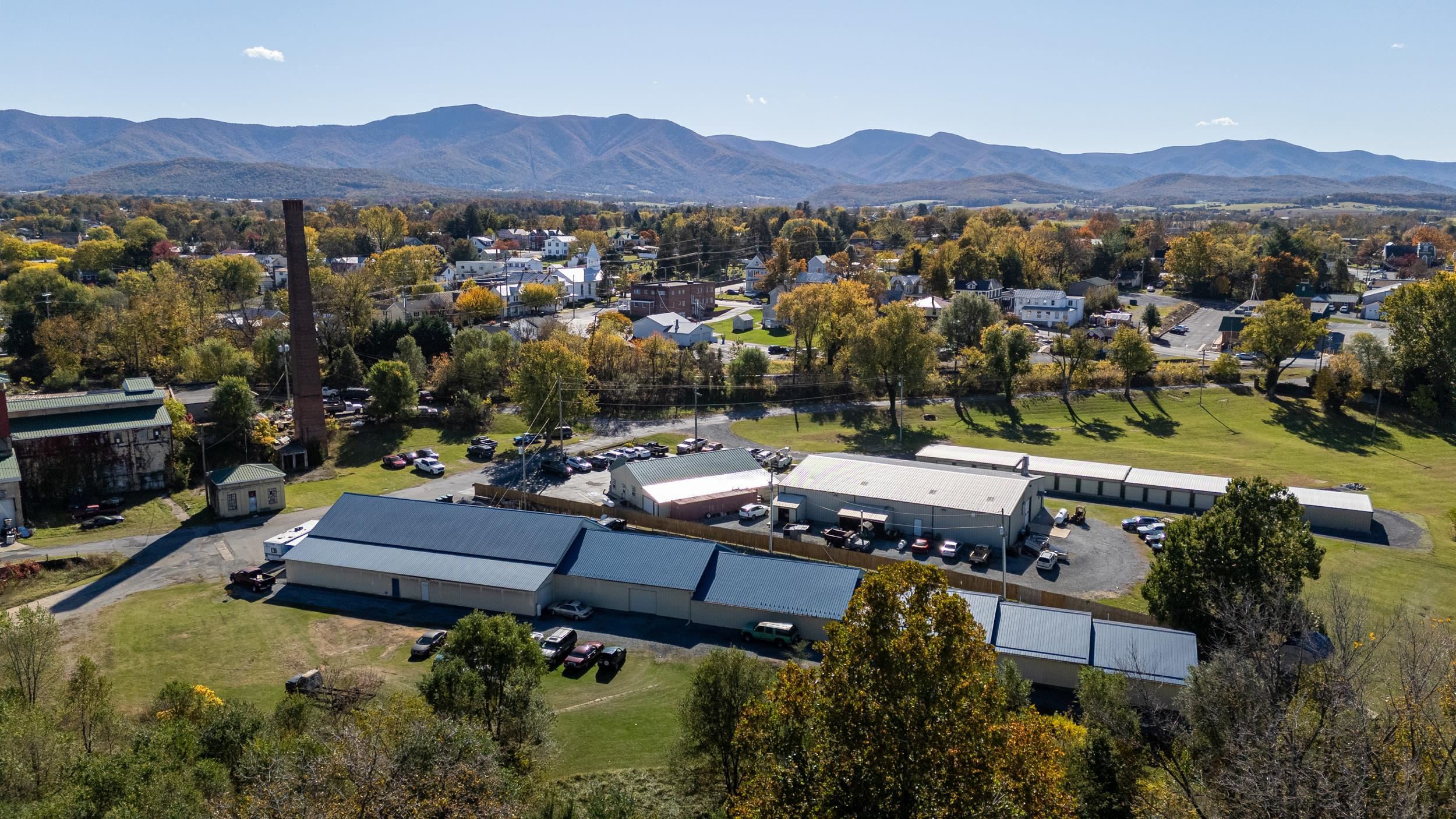 211 TANNERY RD, LURAY, Virginia 22835, ,Commercial,211 TANNERY RD,673717 MLS # 673717