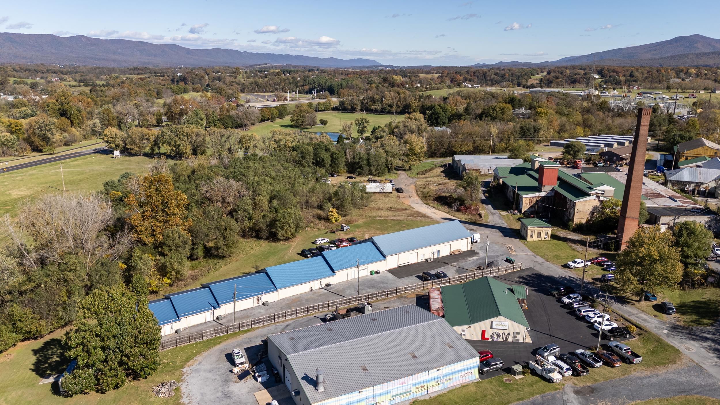 211 TANNERY RD, LURAY, Virginia 22835, ,Commercial,211 TANNERY RD,673717 MLS # 673717