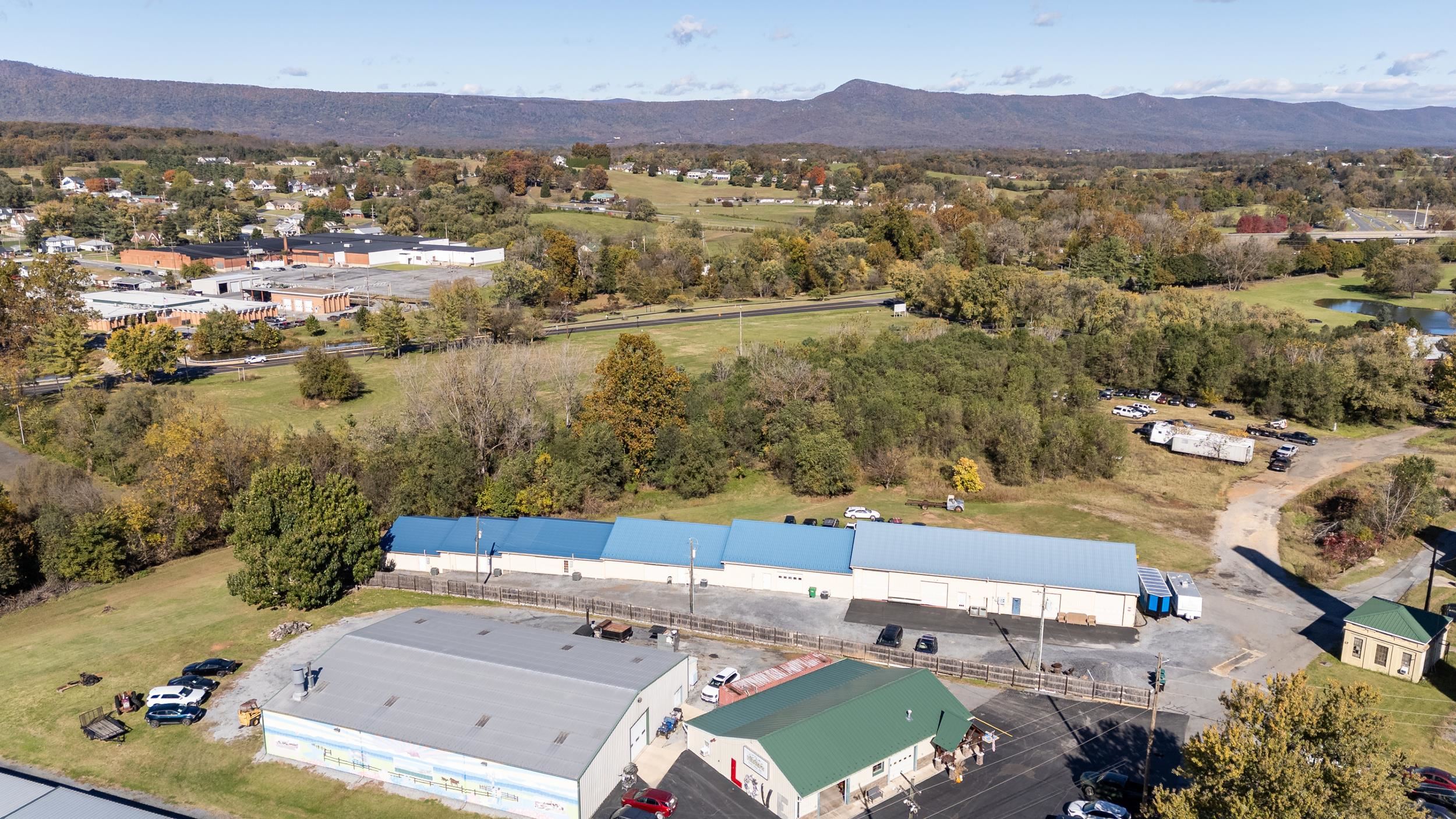 211 TANNERY RD, LURAY, Virginia 22835, ,Commercial,211 TANNERY RD,673717 MLS # 673717