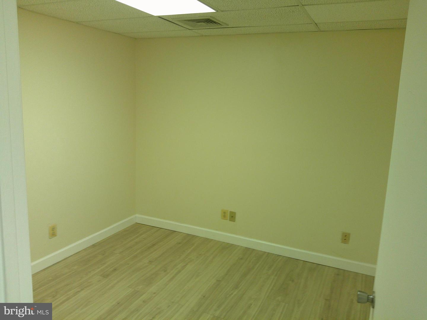 7528 DIPLOMAT DR #15-1, MANASSAS, Virginia 20109, ,Land,For sale,7528 DIPLOMAT DR #15-1,VAPW2113048 MLS # VAPW2113048