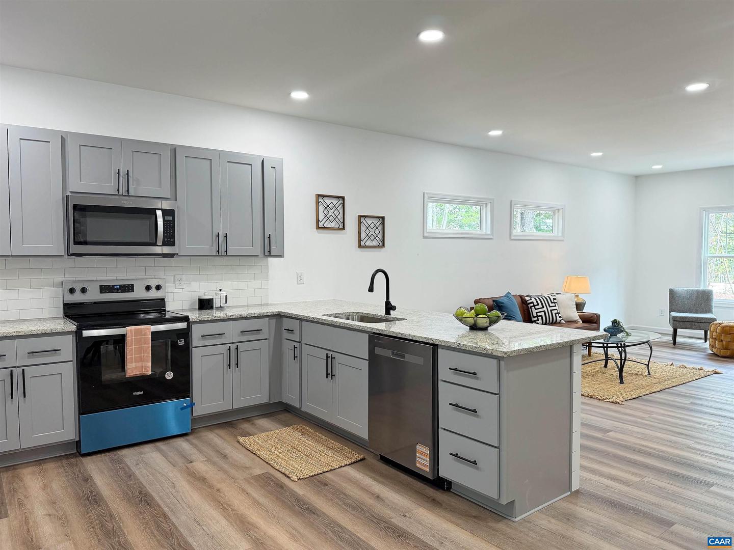 197 SLATE RIVER TRL, ARVONIA, Virginia 23004, 3 Bedrooms Bedrooms, ,2 BathroomsBathrooms,Residential,For sale,197 SLATE RIVER TRL,668355 MLS # 668355 197 SLATE RIVER TRL, ARVONIA, Virginia 23004, 3 Bedrooms Bedrooms, ,2 BathroomsBathrooms,Residential,For sale,197 SLATE RIVER TRL,668355 MLS # 668355