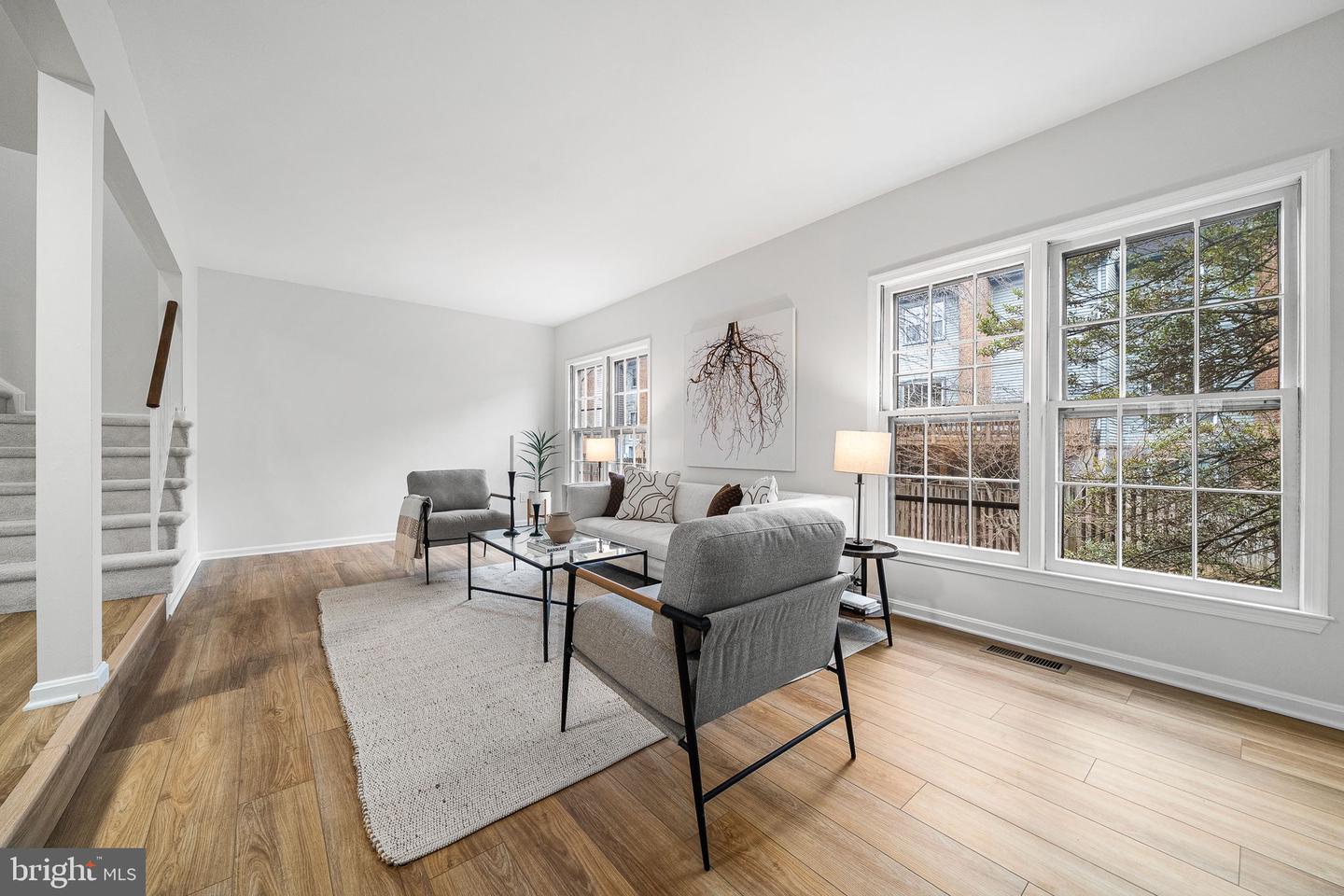 9611 SCOTCH HAVEN DR, VIENNA, Virginia 22181, 3 Bedrooms Bedrooms, ,3 BathroomsBathrooms,Residential,For sale,9611 SCOTCH HAVEN DR,VAFX2265296 MLS # VAFX2265296