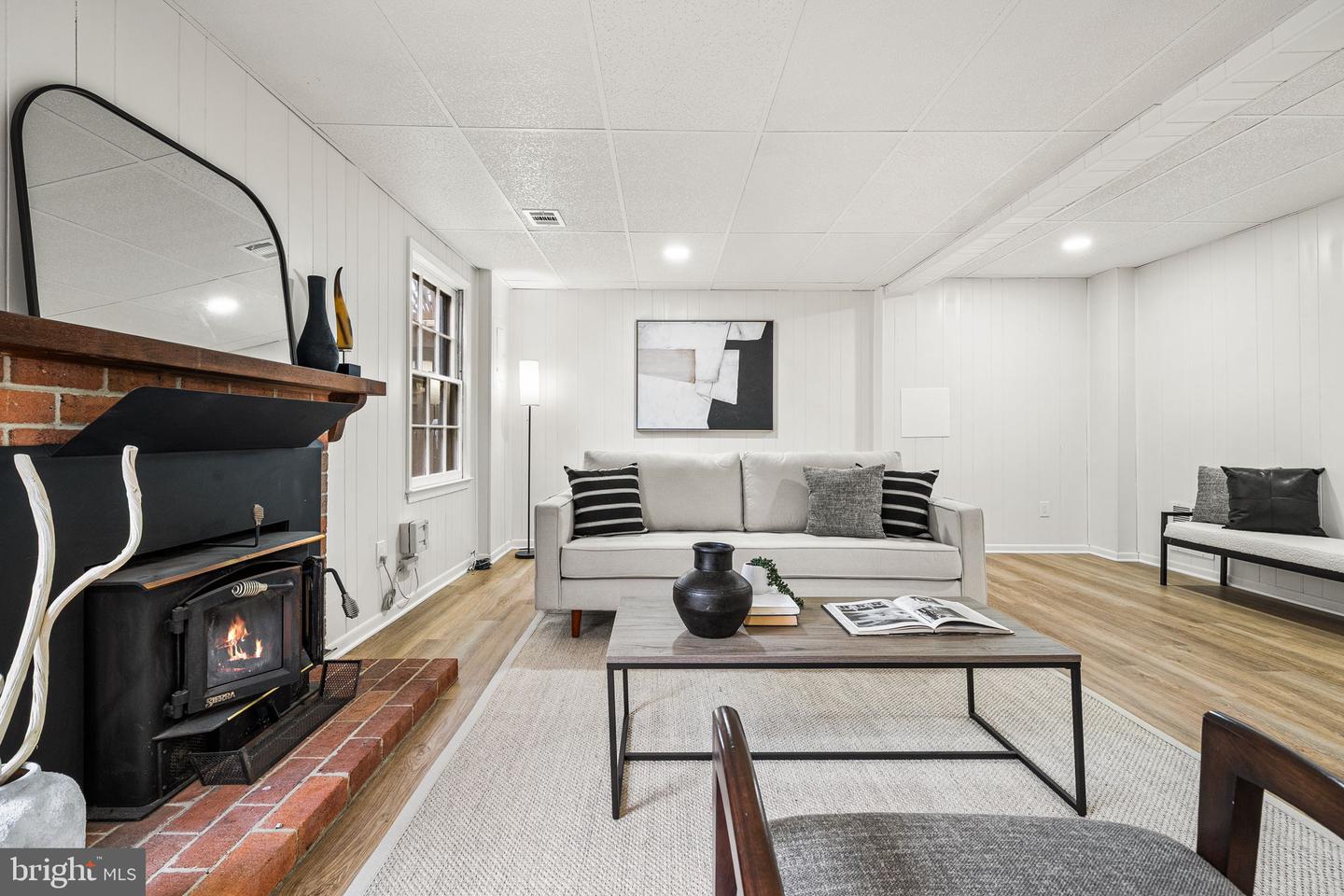 9611 SCOTCH HAVEN DR, VIENNA, Virginia 22181, 3 Bedrooms Bedrooms, ,3 BathroomsBathrooms,Residential,For sale,9611 SCOTCH HAVEN DR,VAFX2265296 MLS # VAFX2265296