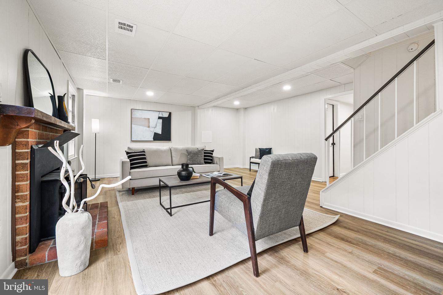 9611 SCOTCH HAVEN DR, VIENNA, Virginia 22181, 3 Bedrooms Bedrooms, ,3 BathroomsBathrooms,Residential,For sale,9611 SCOTCH HAVEN DR,VAFX2265296 MLS # VAFX2265296