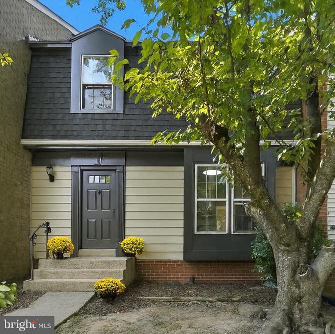 9611 SCOTCH HAVEN DR, VIENNA, Virginia 22181, 3 Bedrooms Bedrooms, ,3 BathroomsBathrooms,Residential,For sale,9611 SCOTCH HAVEN DR,VAFX2265296 MLS # VAFX2265296