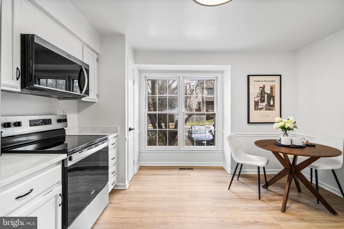 9611 SCOTCH HAVEN DR, VIENNA, Virginia 22181, 3 Bedrooms Bedrooms, ,3 BathroomsBathrooms,Residential,For sale,9611 SCOTCH HAVEN DR,VAFX2265296 MLS # VAFX2265296