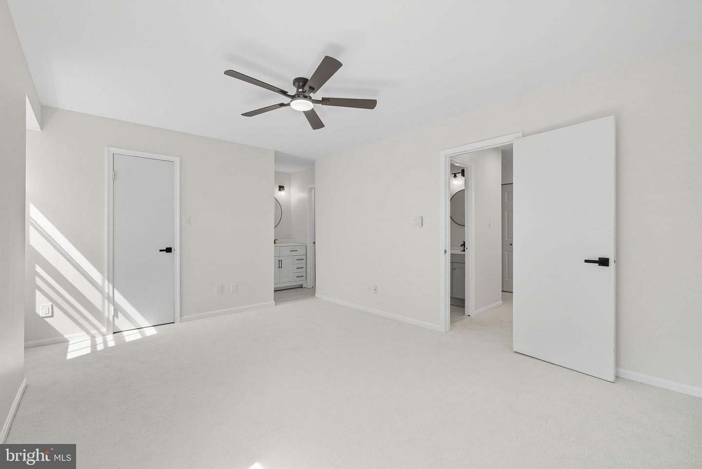 9611 SCOTCH HAVEN DR, VIENNA, Virginia 22181, 3 Bedrooms Bedrooms, ,3 BathroomsBathrooms,Residential,For sale,9611 SCOTCH HAVEN DR,VAFX2265296 MLS # VAFX2265296