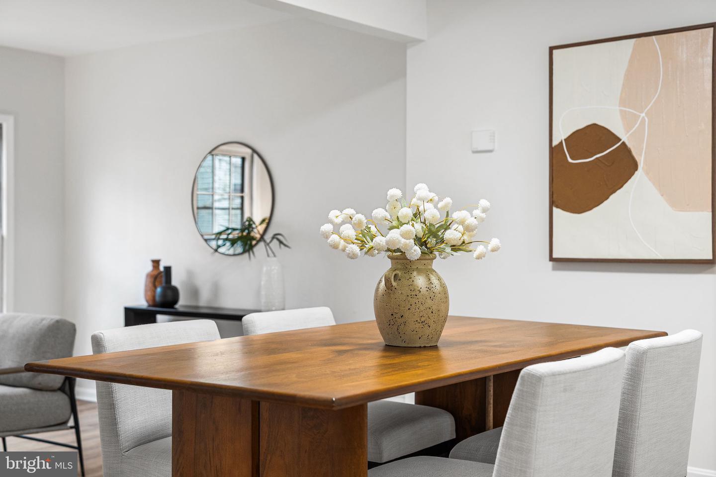 9611 SCOTCH HAVEN DR, VIENNA, Virginia 22181, 3 Bedrooms Bedrooms, ,3 BathroomsBathrooms,Residential,For sale,9611 SCOTCH HAVEN DR,VAFX2265296 MLS # VAFX2265296