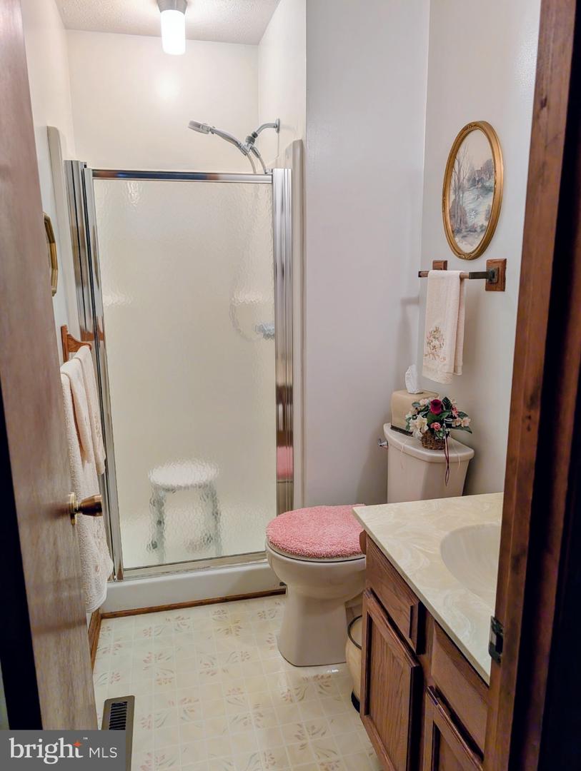 87 FALLING ROCK DR, STUARTS DRAFT, Virginia 24477, 3 Bedrooms Bedrooms, ,3 BathroomsBathrooms,Residential,For sale,87 FALLING ROCK DR,VAAG2002654 MLS # VAAG2002654 87 FALLING ROCK DR, STUARTS DRAFT, Virginia 24477, 3 Bedrooms Bedrooms, ,3 BathroomsBathrooms,Residential,For sale,87 FALLING ROCK DR,VAAG2002654 MLS # VAAG2002654