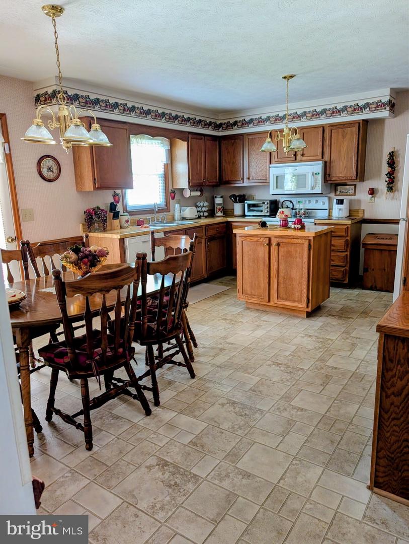 87 FALLING ROCK DR, STUARTS DRAFT, Virginia 24477, 3 Bedrooms Bedrooms, ,3 BathroomsBathrooms,Residential,For sale,87 FALLING ROCK DR,VAAG2002654 MLS # VAAG2002654 87 FALLING ROCK DR, STUARTS DRAFT, Virginia 24477, 3 Bedrooms Bedrooms, ,3 BathroomsBathrooms,Residential,For sale,87 FALLING ROCK DR,VAAG2002654 MLS # VAAG2002654