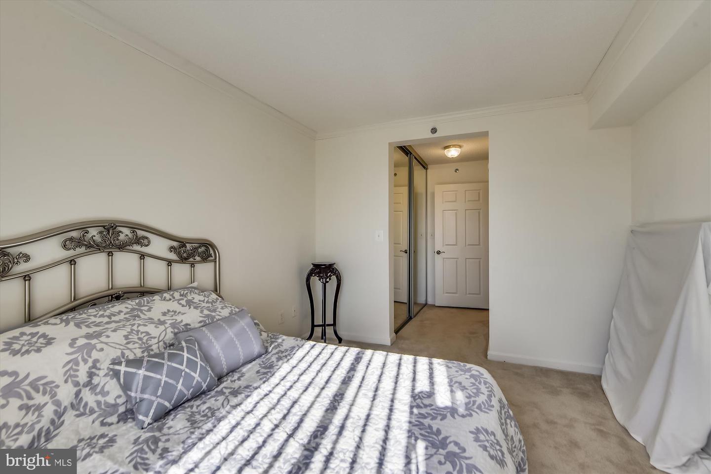 19385 CYPRESS RIDGE TER #920, LEESBURG, Virginia 20176, 3 Bedrooms Bedrooms, 9 Rooms Rooms,2 BathroomsBathrooms,Residential,For sale,19385 CYPRESS RIDGE TER #920,VALO2107774 MLS # VALO2107774