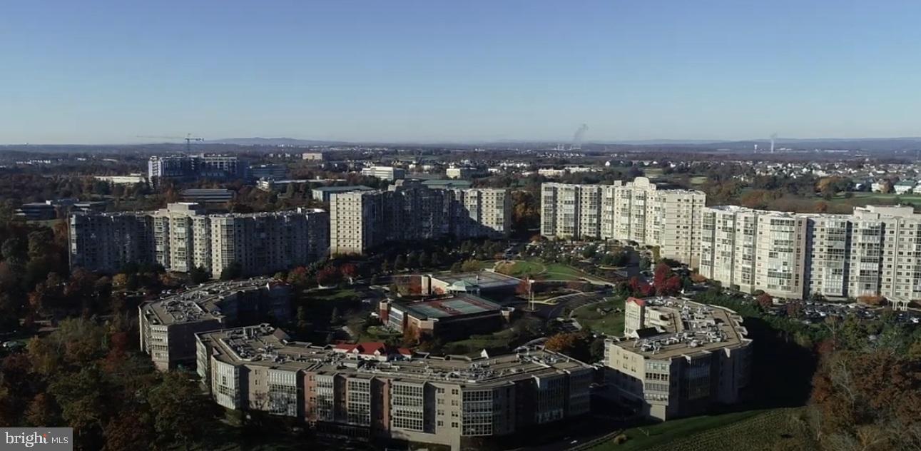 19385 CYPRESS RIDGE TER #920, LEESBURG, Virginia 20176, 3 Bedrooms Bedrooms, 9 Rooms Rooms,2 BathroomsBathrooms,Residential,For sale,19385 CYPRESS RIDGE TER #920,VALO2107774 MLS # VALO2107774