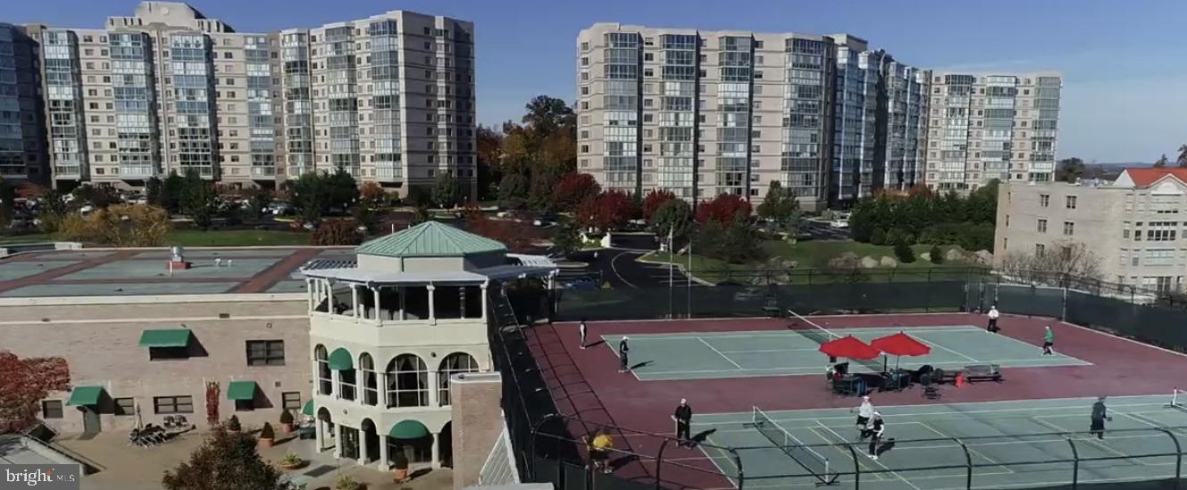 19385 CYPRESS RIDGE TER #920, LEESBURG, Virginia 20176, 3 Bedrooms Bedrooms, 9 Rooms Rooms,2 BathroomsBathrooms,Residential,For sale,19385 CYPRESS RIDGE TER #920,VALO2107774 MLS # VALO2107774