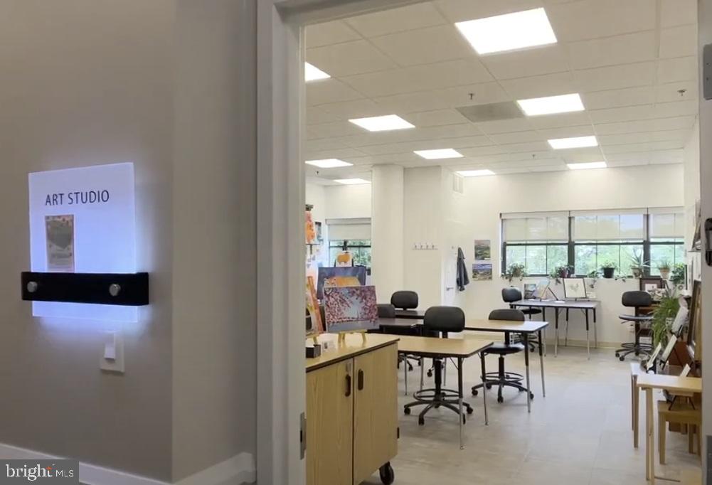 19385 CYPRESS RIDGE TER #920, LEESBURG, Virginia 20176, 3 Bedrooms Bedrooms, 9 Rooms Rooms,2 BathroomsBathrooms,Residential,For sale,19385 CYPRESS RIDGE TER #920,VALO2107774 MLS # VALO2107774