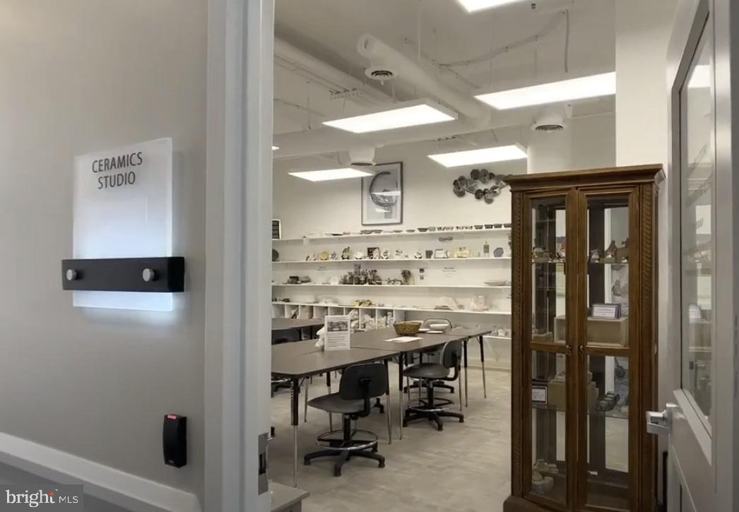 19385 CYPRESS RIDGE TER #920, LEESBURG, Virginia 20176, 3 Bedrooms Bedrooms, 9 Rooms Rooms,2 BathroomsBathrooms,Residential,For sale,19385 CYPRESS RIDGE TER #920,VALO2107774 MLS # VALO2107774