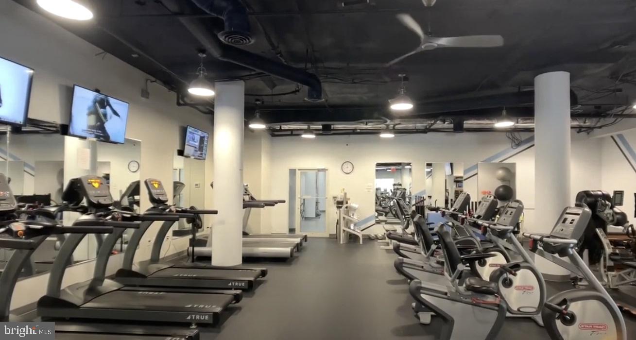 19385 CYPRESS RIDGE TER #920, LEESBURG, Virginia 20176, 3 Bedrooms Bedrooms, 9 Rooms Rooms,2 BathroomsBathrooms,Residential,For sale,19385 CYPRESS RIDGE TER #920,VALO2107774 MLS # VALO2107774