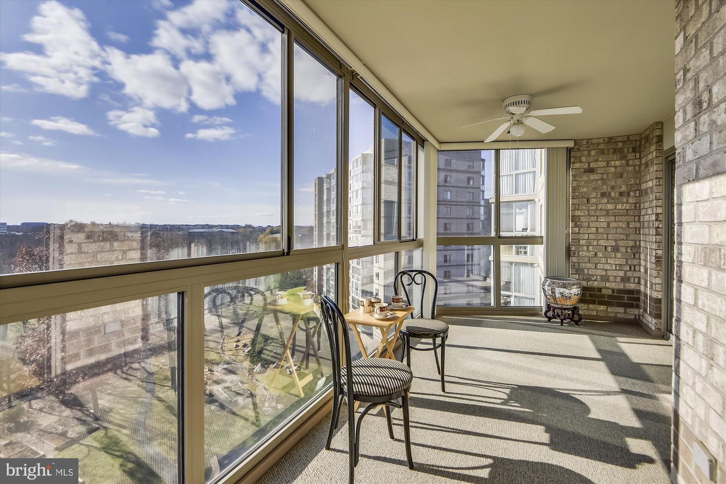 19385 CYPRESS RIDGE TER #920, LEESBURG, Virginia 20176, 3 Bedrooms Bedrooms, 9 Rooms Rooms,2 BathroomsBathrooms,Residential,For sale,19385 CYPRESS RIDGE TER #920,VALO2107774 MLS # VALO2107774