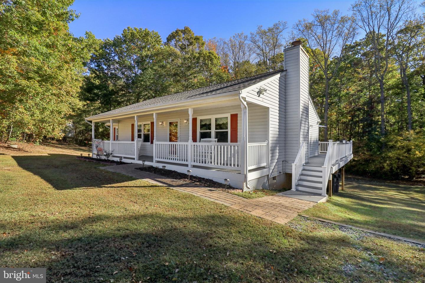 1 MUSTANG CT, SPOTSYLVANIA, Virginia 22551, 3 Bedrooms Bedrooms, ,2 BathroomsBathrooms,Residential,For sale,1 MUSTANG CT,VASP2037024 MLS # VASP2037024